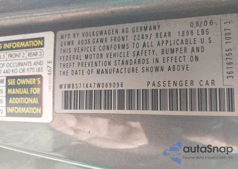 2007 Volkswagen Rabbit 2-Door from USA, damaged, VIN WVWBS71K47W069096